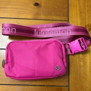 Lululemon Hot Pink Wordmark Belt Bag 1L
